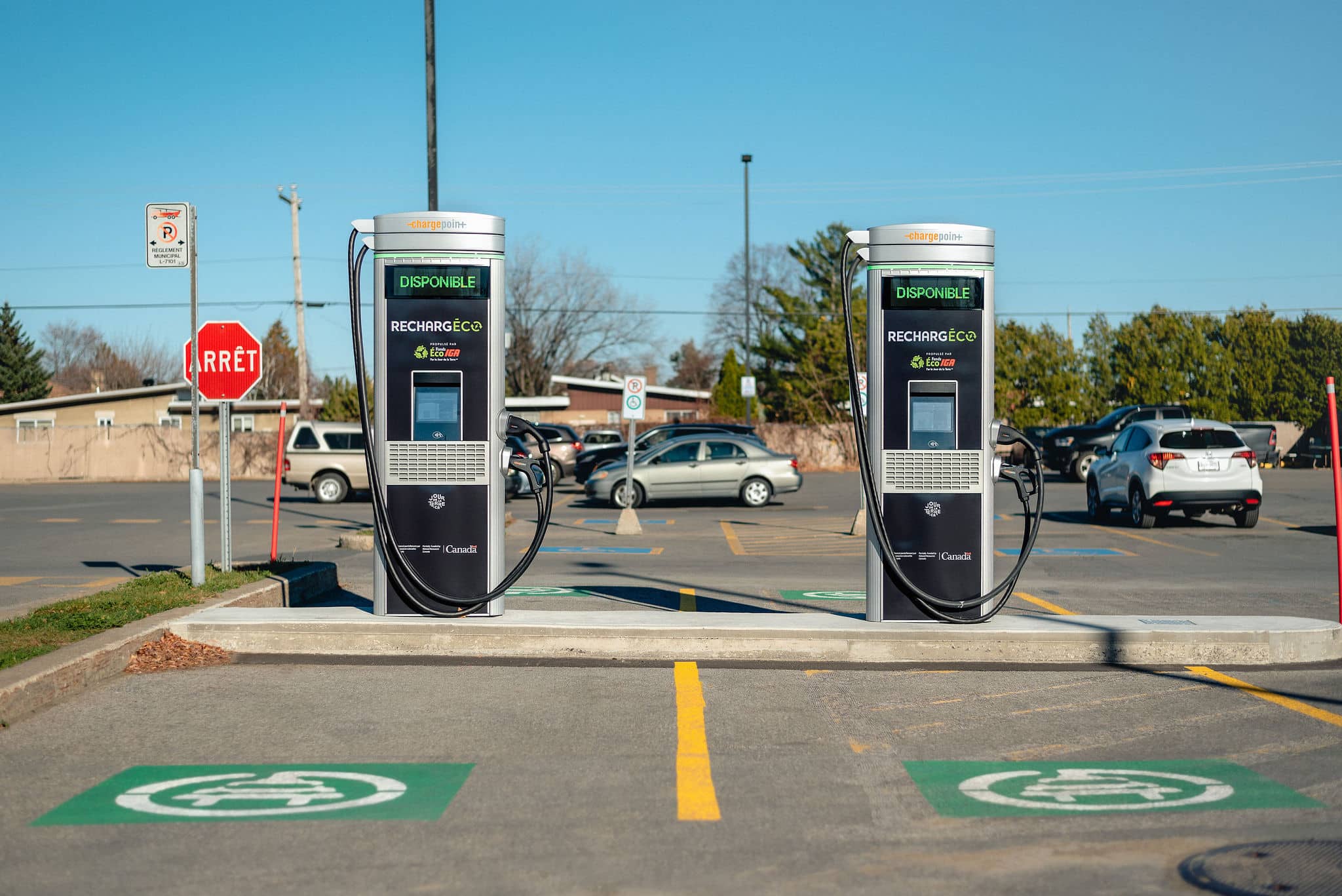 bornes-recharge-laval-concorde